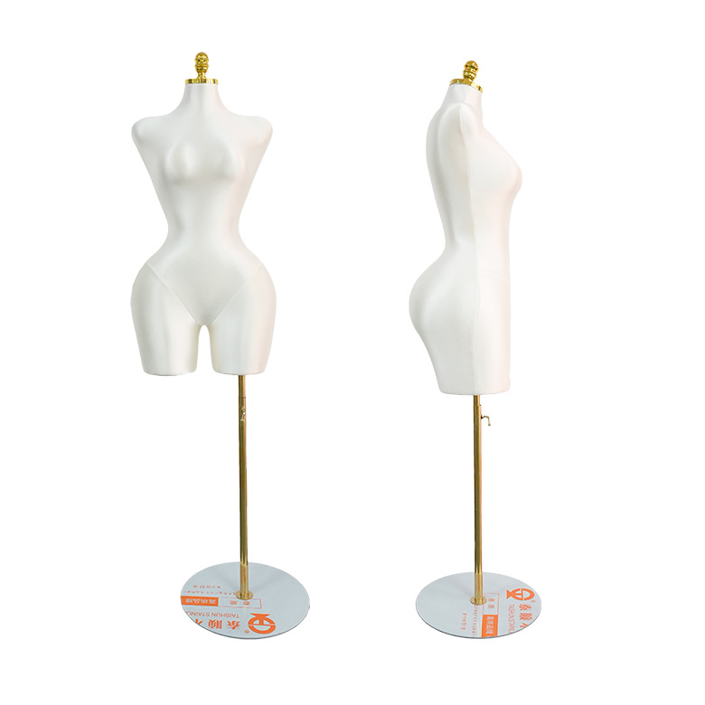 Maniquí Femenino con Curvas de Impacto Blanco