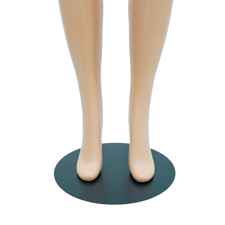 Maniquí de Mujer con Curvas Pronunciadas - Imagen 4